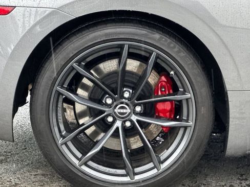 Used 2025 Nissan Z Performance w/ Floor Mat Package RWD image 23