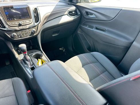 Certified 2024 Chevrolet Equinox RS FWD image 22