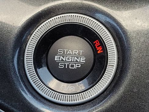 Used 2023 Jeep Grand Cherokee Altitude AWD/4WD image 21