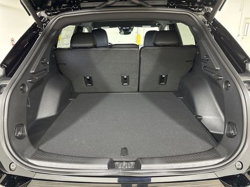 New 2026 Chevrolet Equinox EV LT w/ Convenience Package II image 24