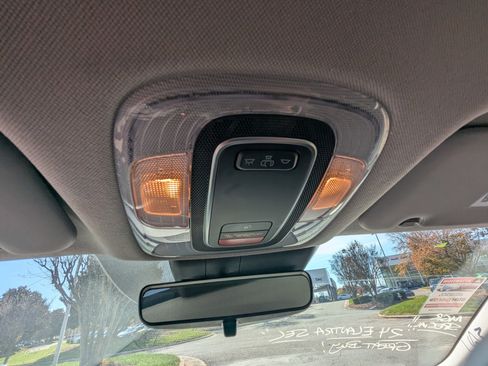 Used 2024 Hyundai Elantra SEL image 23