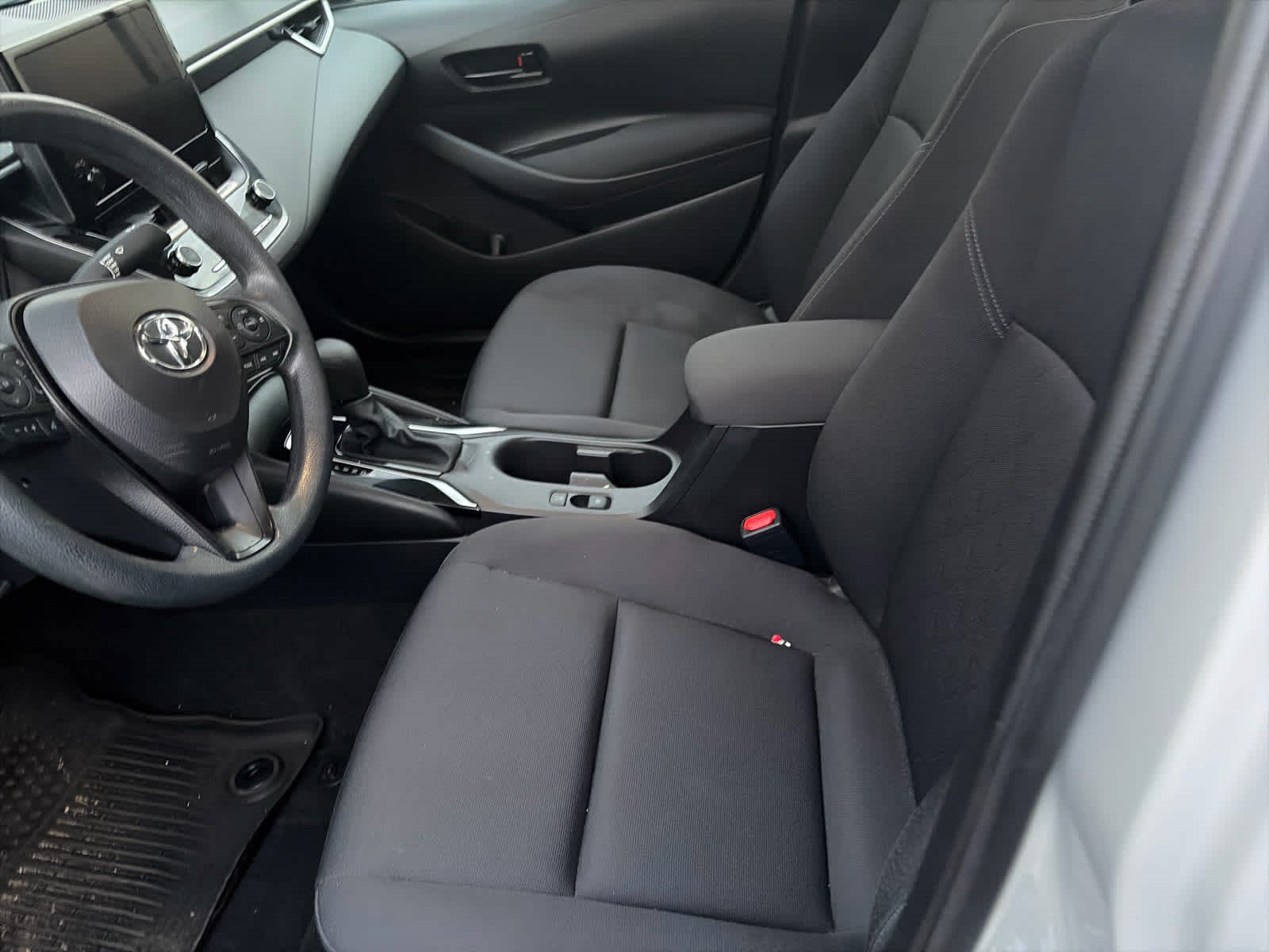 Certified 2024 Toyota Corolla LE FWD image 7