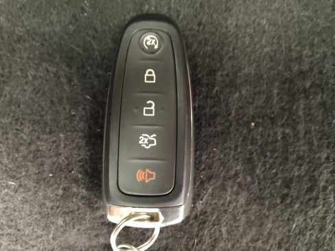 Used 2019 Ford Escape SE AWD/4WD image 32