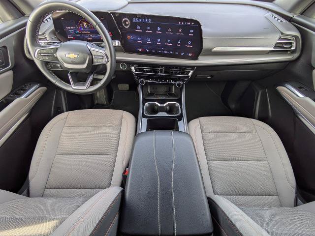 Certified 2026 Chevrolet Traverse LT w/ Driver Confidence Package FWD image 15
