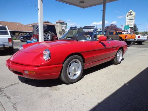 Used 1991 Alfa Romeo Spider image 2