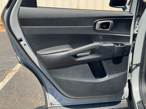 Used 2025 Kia Sorento S w/ Panoramic Sunroof Package FWD image 46