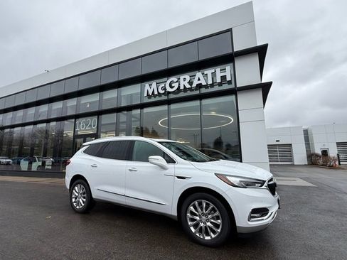 Used 2020 Buick Enclave Premium w/ Sun and Sites Package image 1