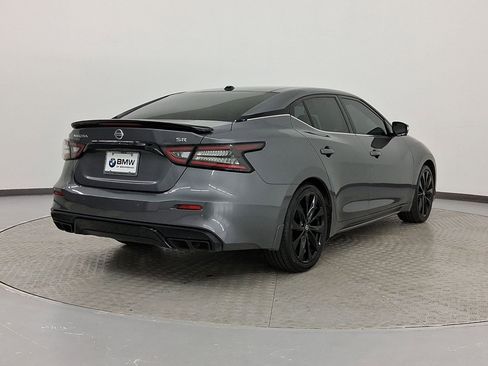 Used 2022 Nissan Maxima SR w/ Sport Mat Group image 9