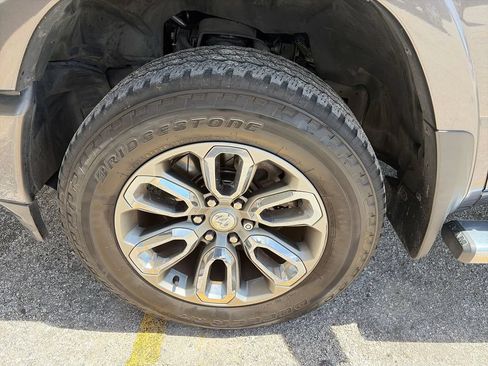 Used 2019 RAM 1500 Laramie w/ Sport Appearance Package AWD/4WD image 40