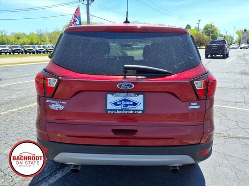 Used 2019 Ford Escape SE FWD image 6