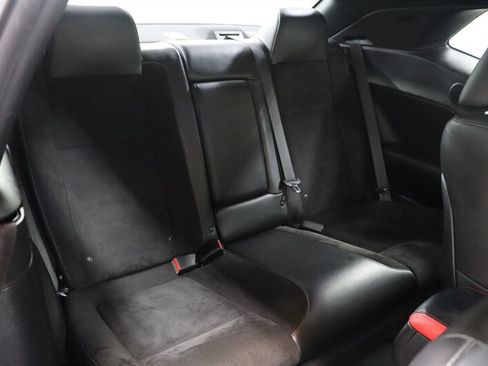 Used 2019 Dodge Challenger R/T Scat Pack w/ Plus Package RWD image 32