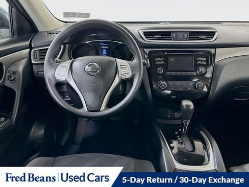 Used 2016 Nissan Rogue S image 21