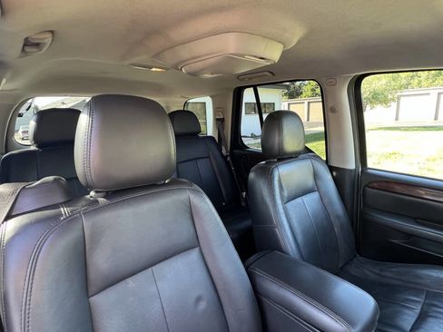 Used 2005 Saab 9-7X Arc image 25