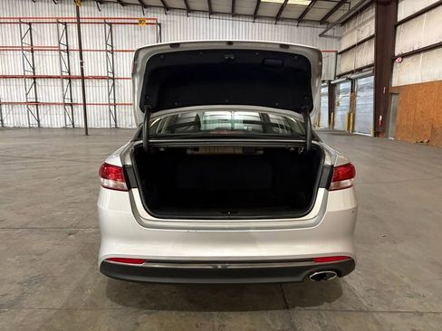 Used 2016 Kia Optima LX image 14