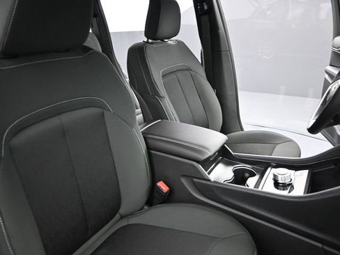 New 2025 Jeep Grand Cherokee Laredo X w/ Luxury Tech Group I image 24