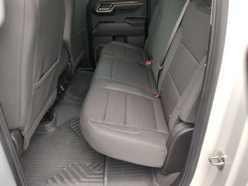 Used 2023 Chevrolet Silverado 1500 RST AWD/4WD image 18
