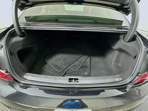 Used 2018 Volvo S90 T5 Momentum w/ Momentum Plus Package FWD image 27
