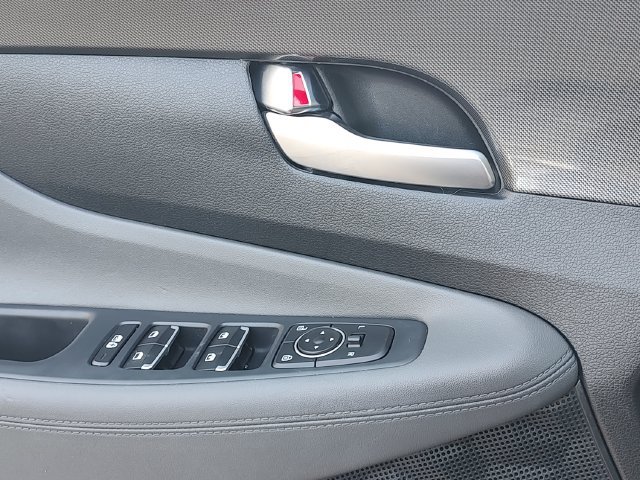 Used 2023 Hyundai Santa Fe SEL FWD image 25