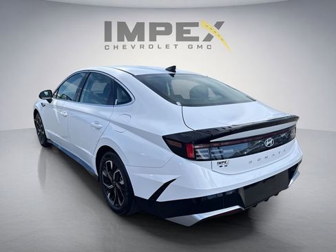 Used 2025 Hyundai Sonata SEL FWD image 3