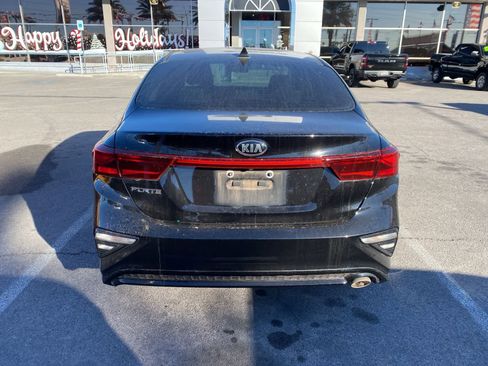 Used 2021 Kia Forte LXS image 7