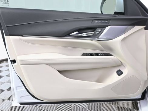 Used 2023 Cadillac CT4 Premium Luxury RWD image 22