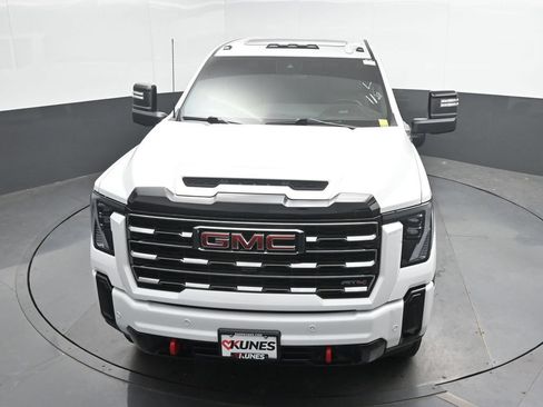 Used 2025 GMC Sierra 3500 AT4 AWD/4WD image 30
