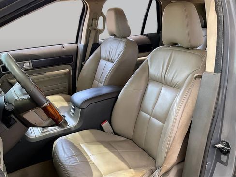 Used 2007 Lincoln MKX 2WD image 8