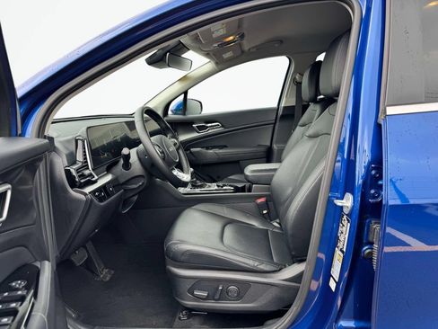 Used 2023 Kia Sportage EX FWD image 16