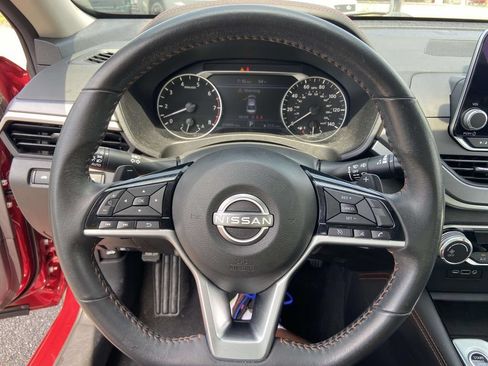 Used 2023 Nissan Altima 2.5 SR FWD image 28