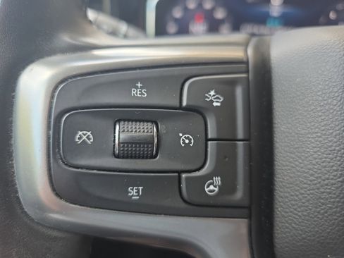 Used 2024 Chevrolet Silverado 1500 LT AWD/4WD image 25
