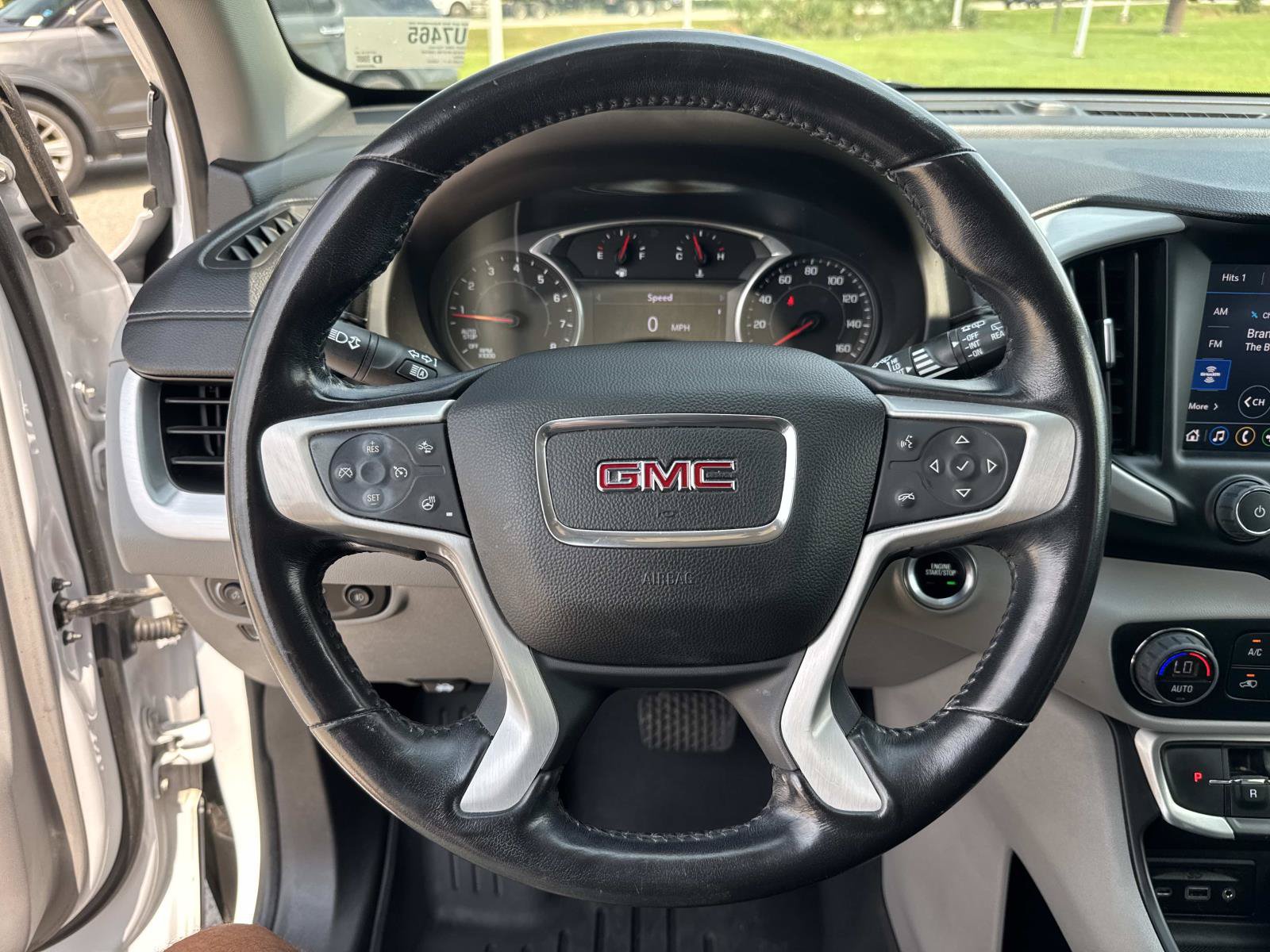 Used 2022 GMC Terrain SLT AWD/4WD image 31