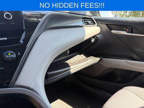 Used 2024 Toyota Camry LE FWD image 21