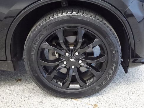 Certified 2019 Dodge Durango R/T w/ Technology Group AWD/4WD image 13
