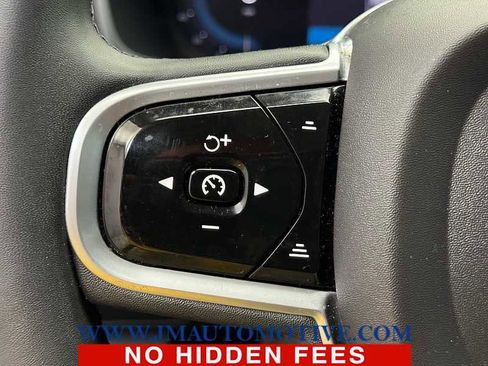 Used 2023 Volvo XC90 B5 Core w/ Protection Package Premier image 37