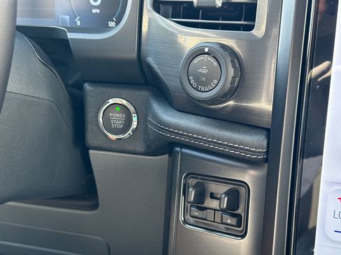 New 2025 Ford F150 Lightning Flash AWD/4WD image 32