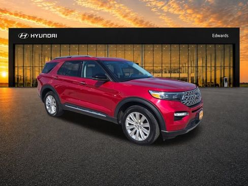 Used 2024 Ford Explorer Limited w/ Equipment Group 301A AWD/4WD image 3