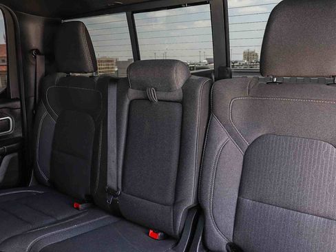 Used 2021 RAM 1500 Big Horn RWD image 19