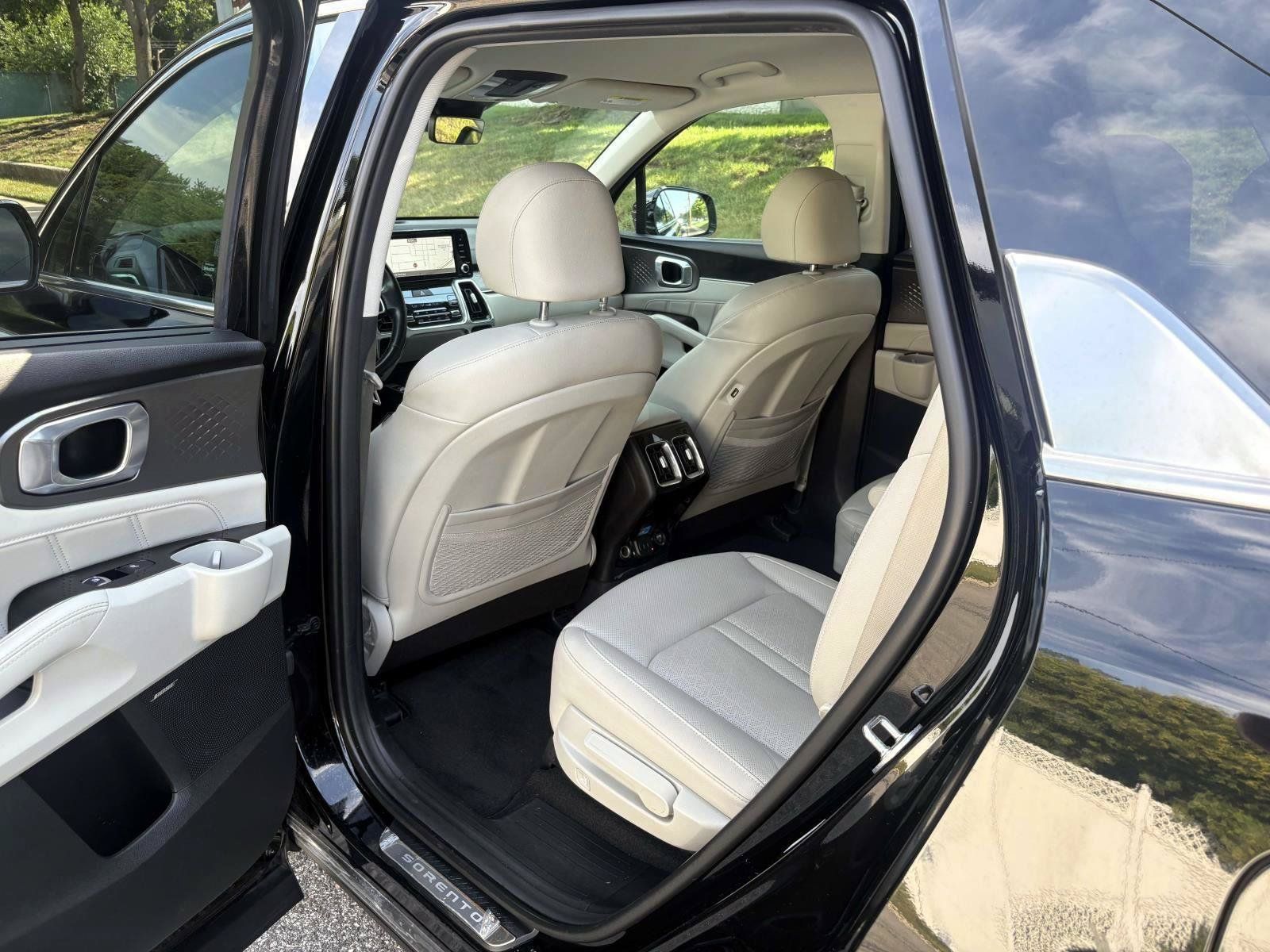 Certified 2023 Kia Sorento SX Prestige AWD/4WD image 28