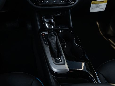 New 2026 Buick Envista Sport Touring w/ Convenience I Package FWD image 26