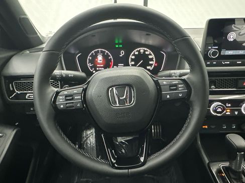 Used 2025 Honda Civic Sport image 22