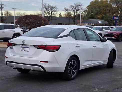 Used 2024 Nissan Sentra SV image 10