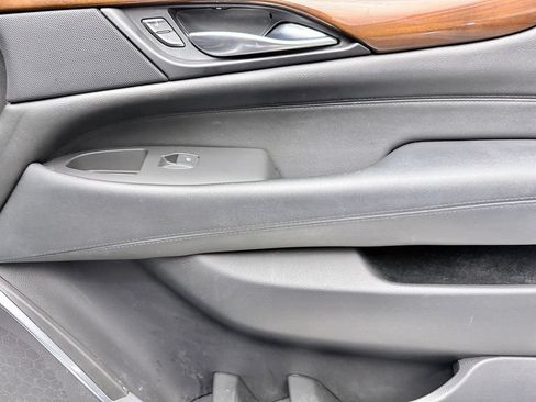 Used 2019 Cadillac Escalade Premium Luxury AWD/4WD image 16