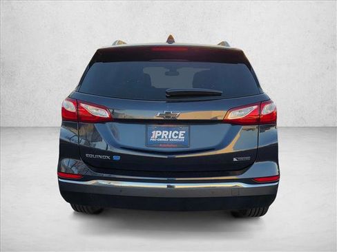 Used 2018 Chevrolet Equinox Premier image 7