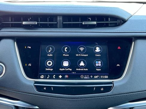 New 2025 Cadillac XT6 Luxury image 14