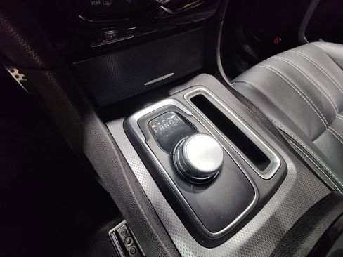 Used 2015 Chrysler 300 S w/ 300S Premium Group image 32