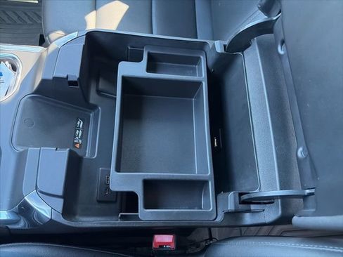 Used 2023 Chevrolet Silverado 1500 LTZ image 25