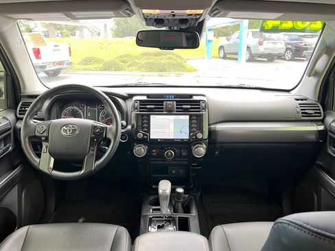 Used 2024 Toyota 4Runner TRD Off-Road Premium w/ Moonroof Package AWD/4WD image 23