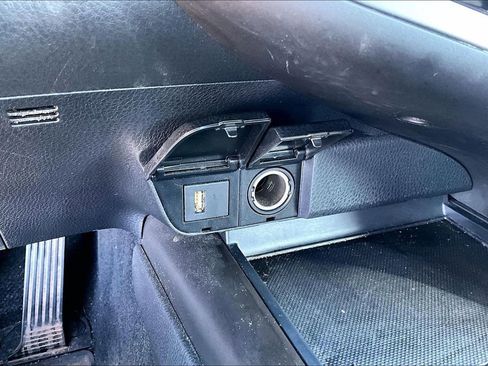 Used 2023 Toyota Camry SE FWD image 22
