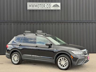 Used 2022 Volkswagen Tiguan SE