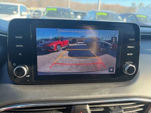 Certified 2023 Hyundai Santa Fe SE image 17